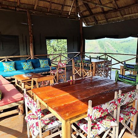 Mwamba Kelele Lodge Fort Portal المظهر الخارجي الصورة