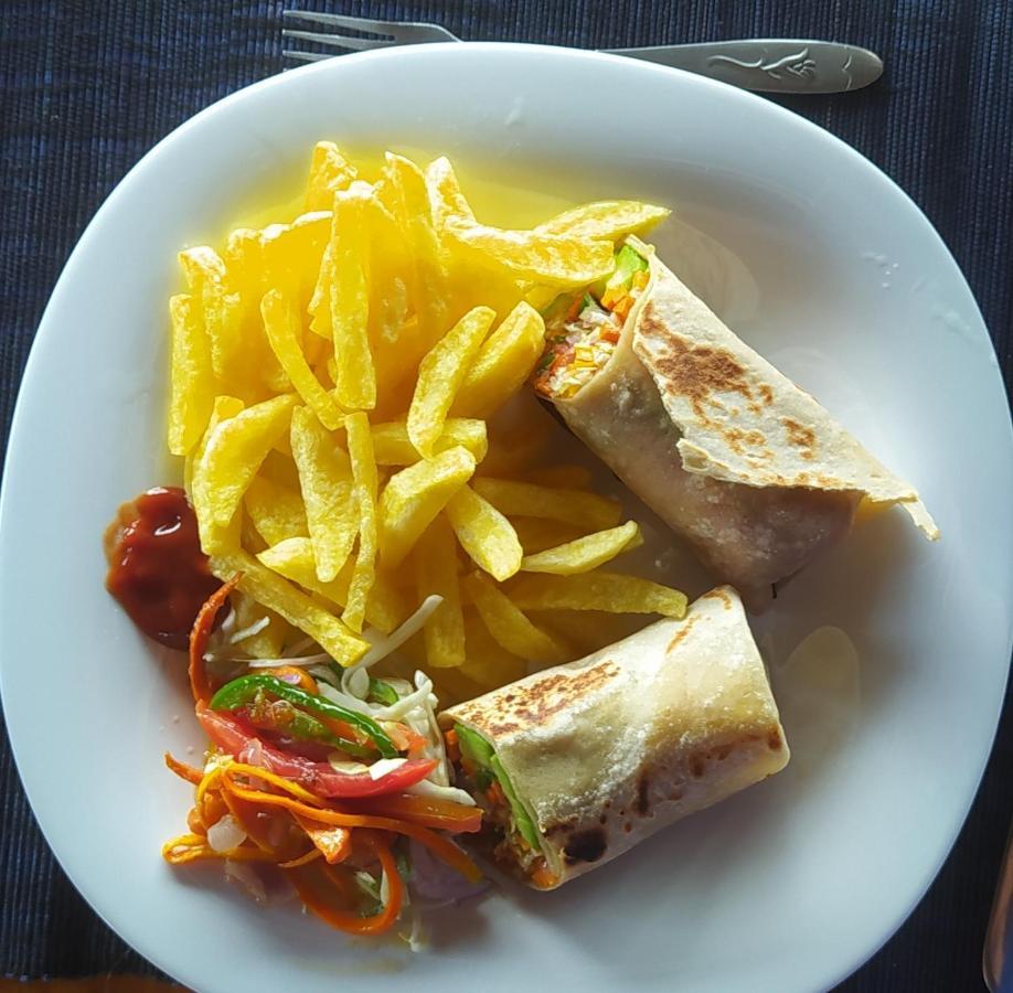 Mwamba Kelele Lodge Fort Portal المظهر الخارجي الصورة