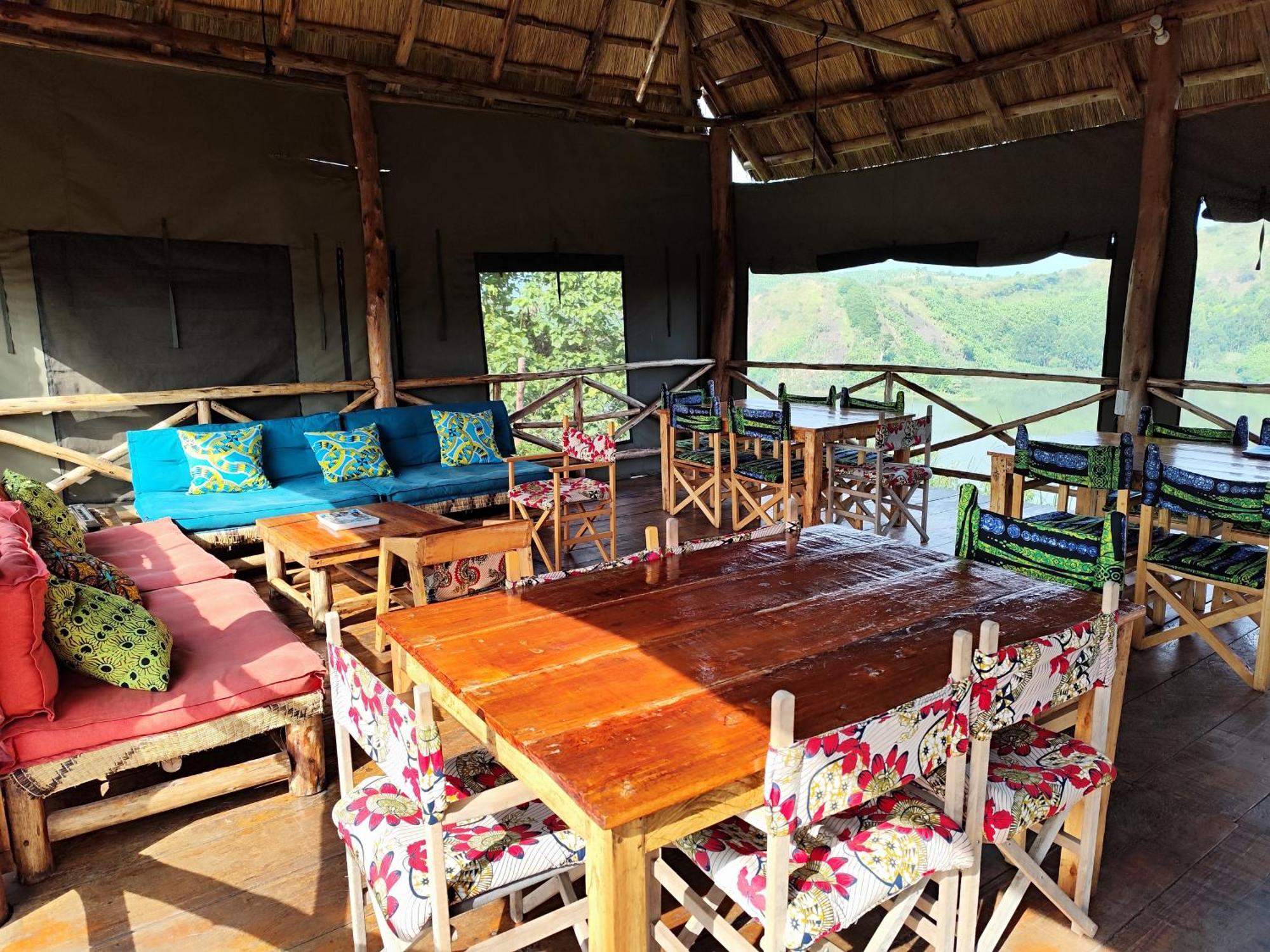 Mwamba Kelele Lodge Fort Portal المظهر الخارجي الصورة